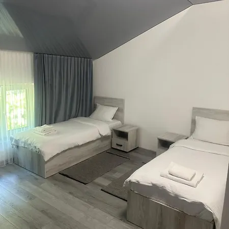 байлово Hotel Danylovo